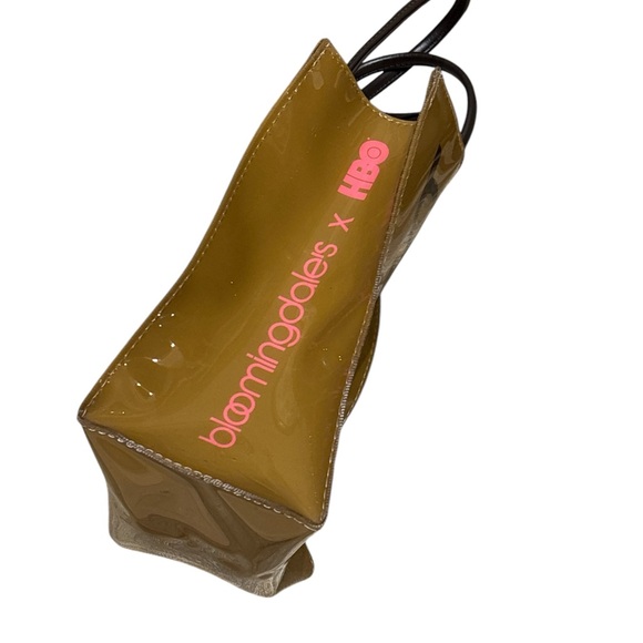 Bloomingdale’s x Big Little Lies Limited Edition Tote Bag - Picture 4 of 6